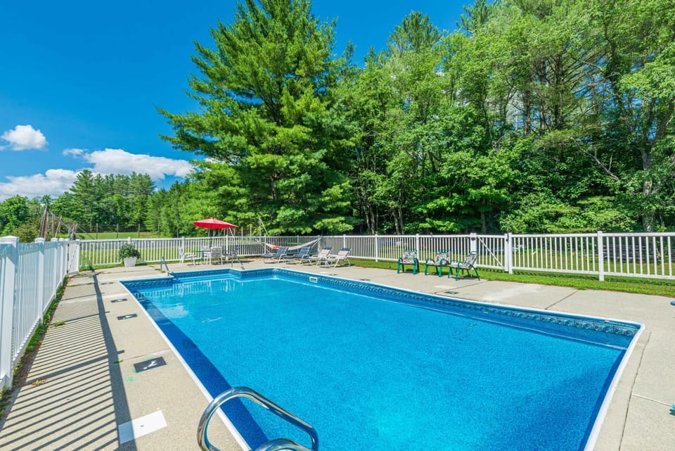 Pool view