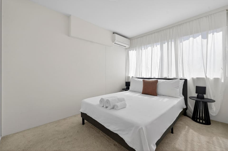 Bed, Bedroom, air conditioner