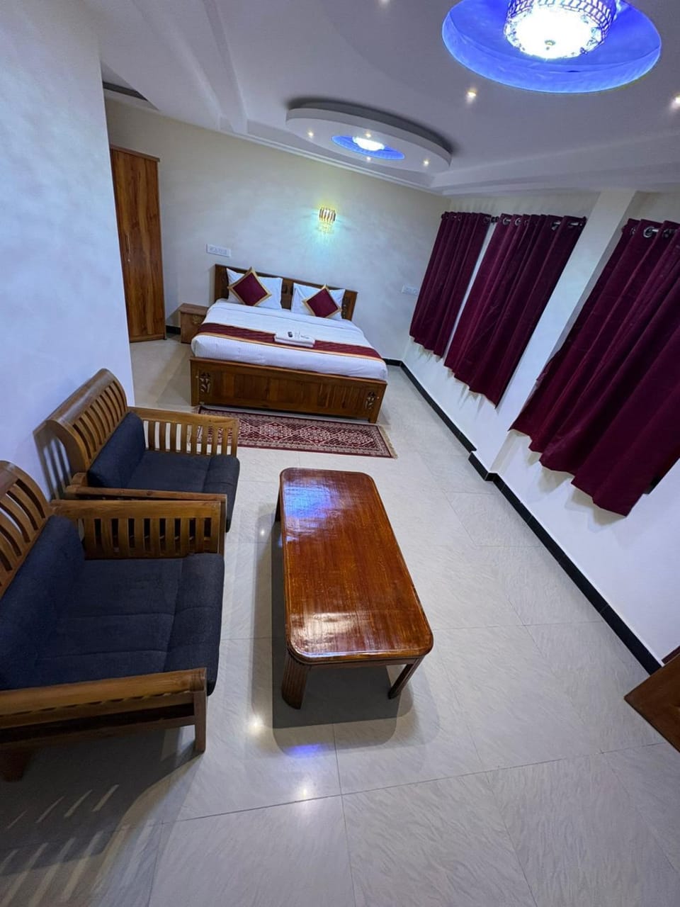 The Hill Bunk Heights Ooty Hotel in Ooty