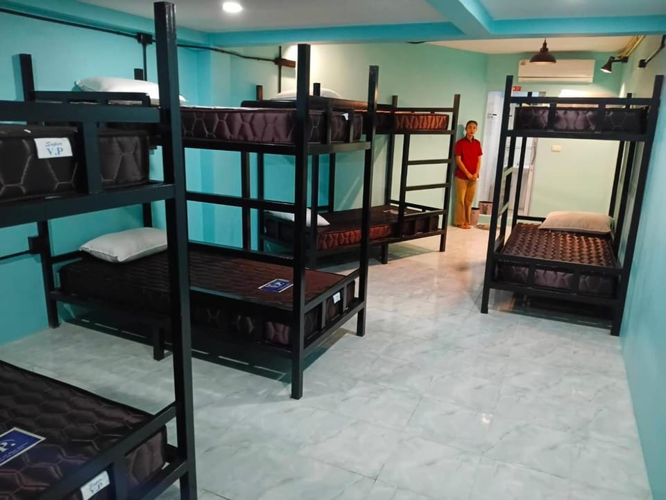 bunk bed