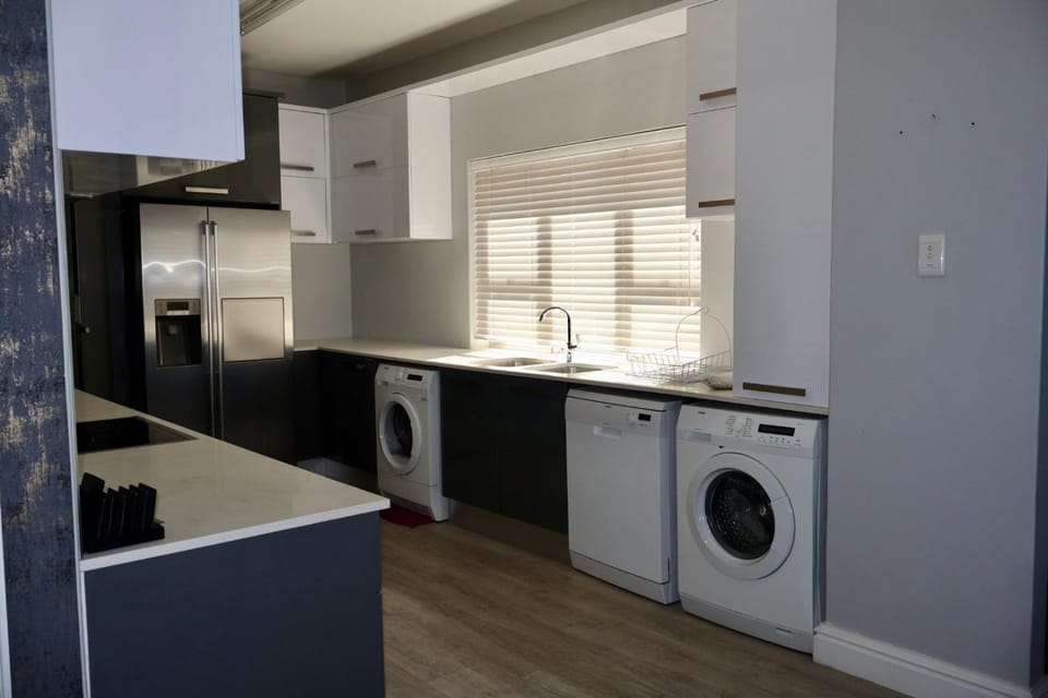 No1 Summerstrand Executive Apartment Apartment in Port Elizabeth