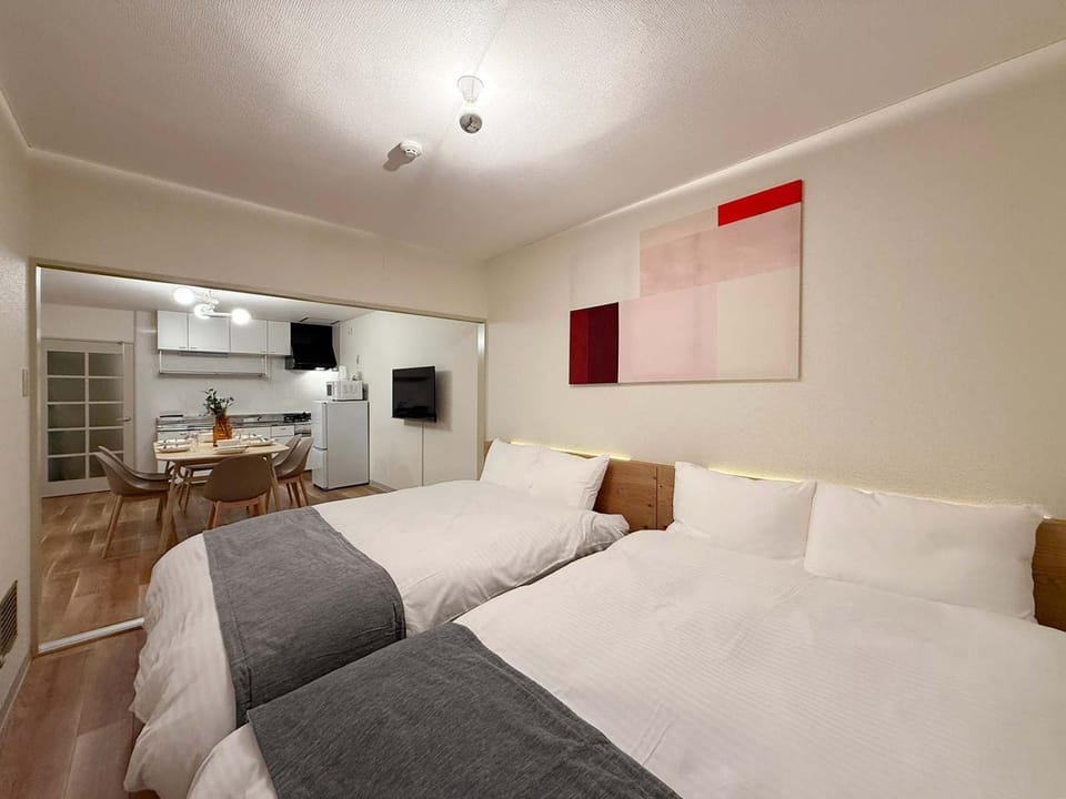 Hills Kaminobori - Central Hiroshima 3BR Apartment Walk to Station Apartment in Hiroshima