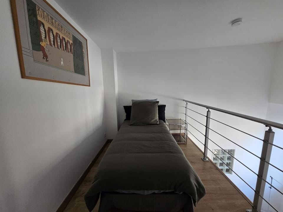 Bedroom, heating