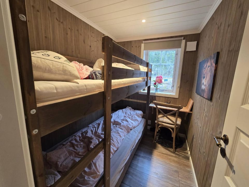 Bed, Decorative detail, Bedroom