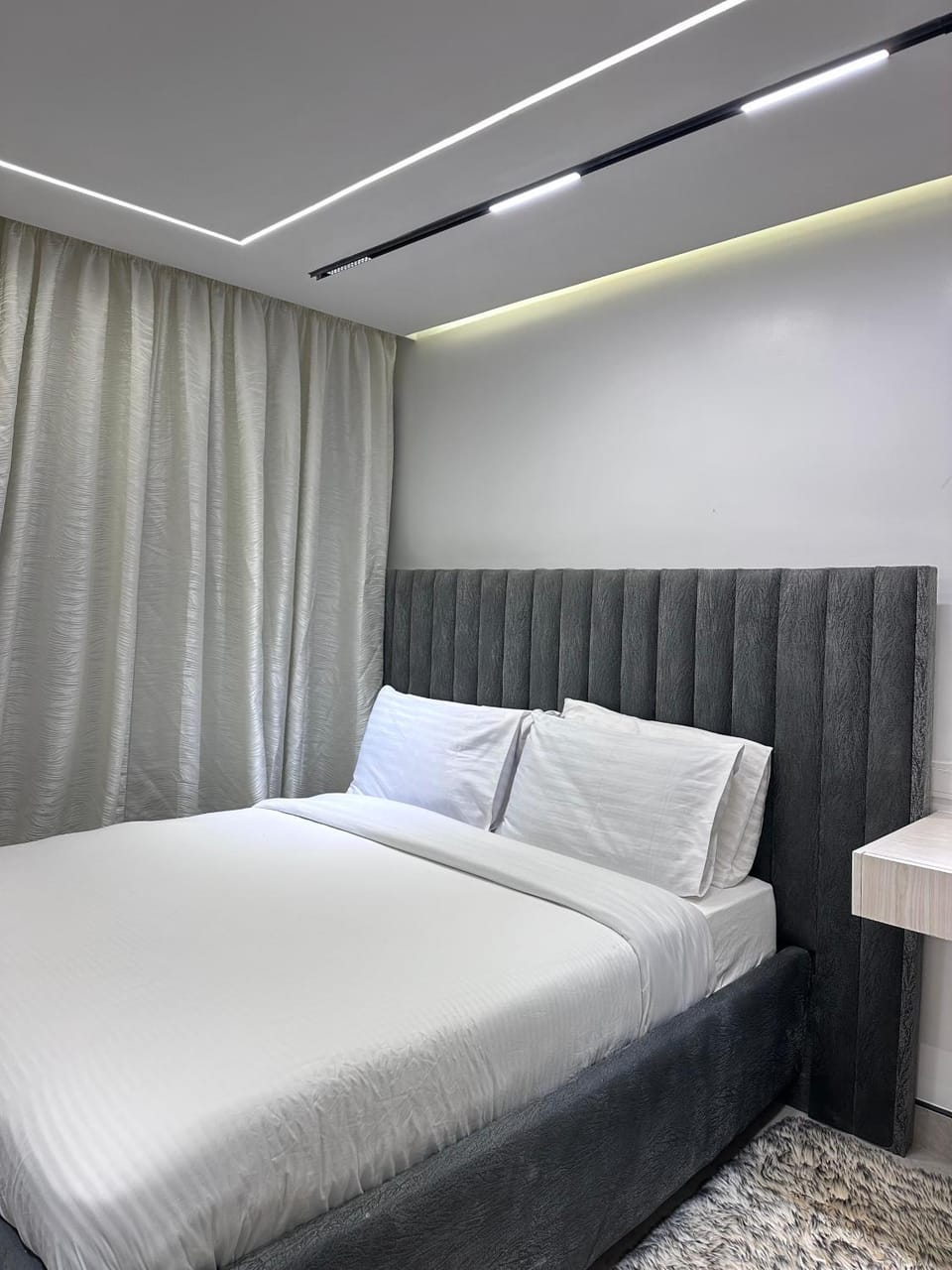 LUX HOMES&CaR RENTALS Bed and Breakfast in Kenya