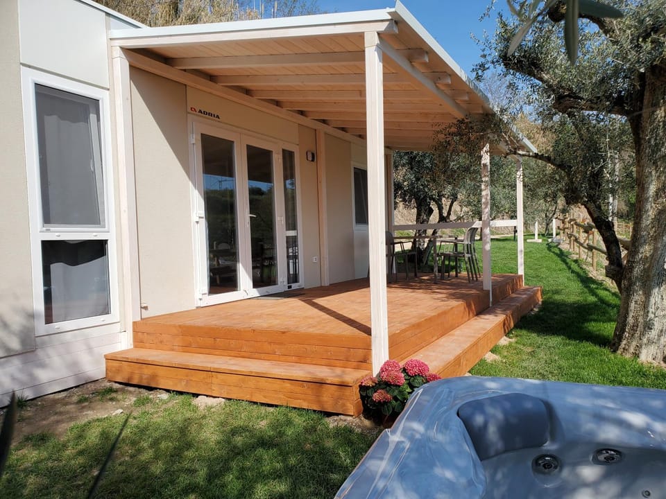 Property building, Garden view