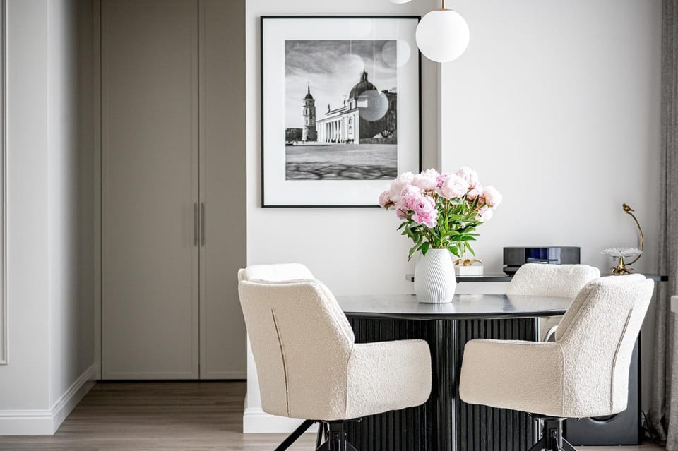 Luxury apartment Gedimino Pr Downtown with parking Apartment in Vilnius