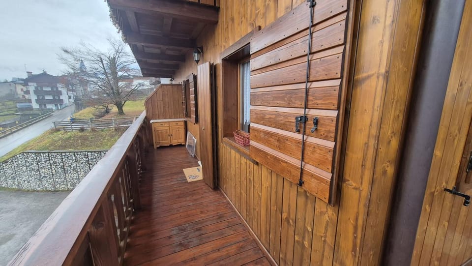 Property building, View (from property/room), Balcony/Terrace
