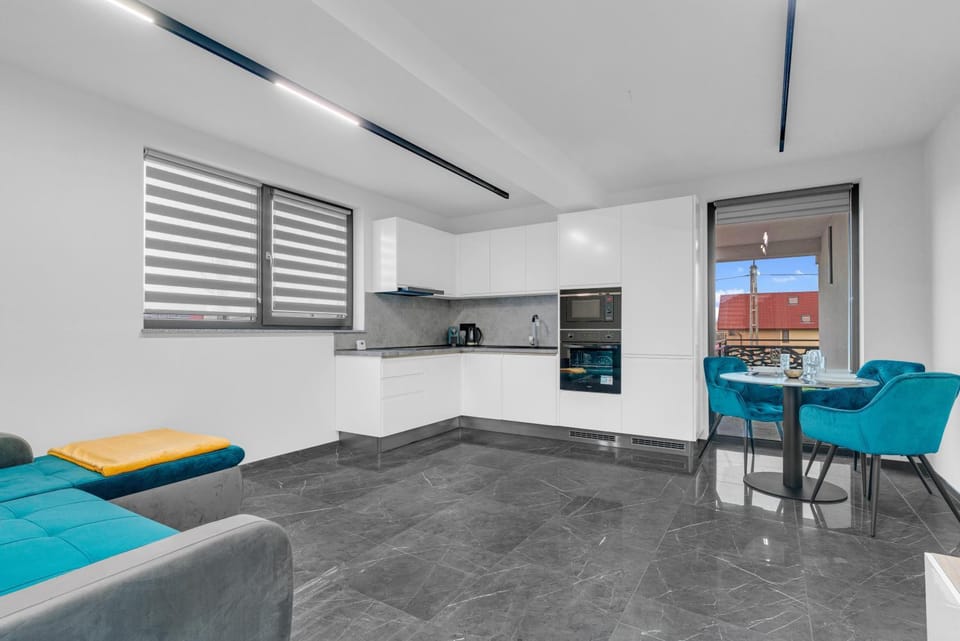 TV and multimedia, Kitchen or kitchenette, Living room, Seating area, Dining area, pet friendly, stove