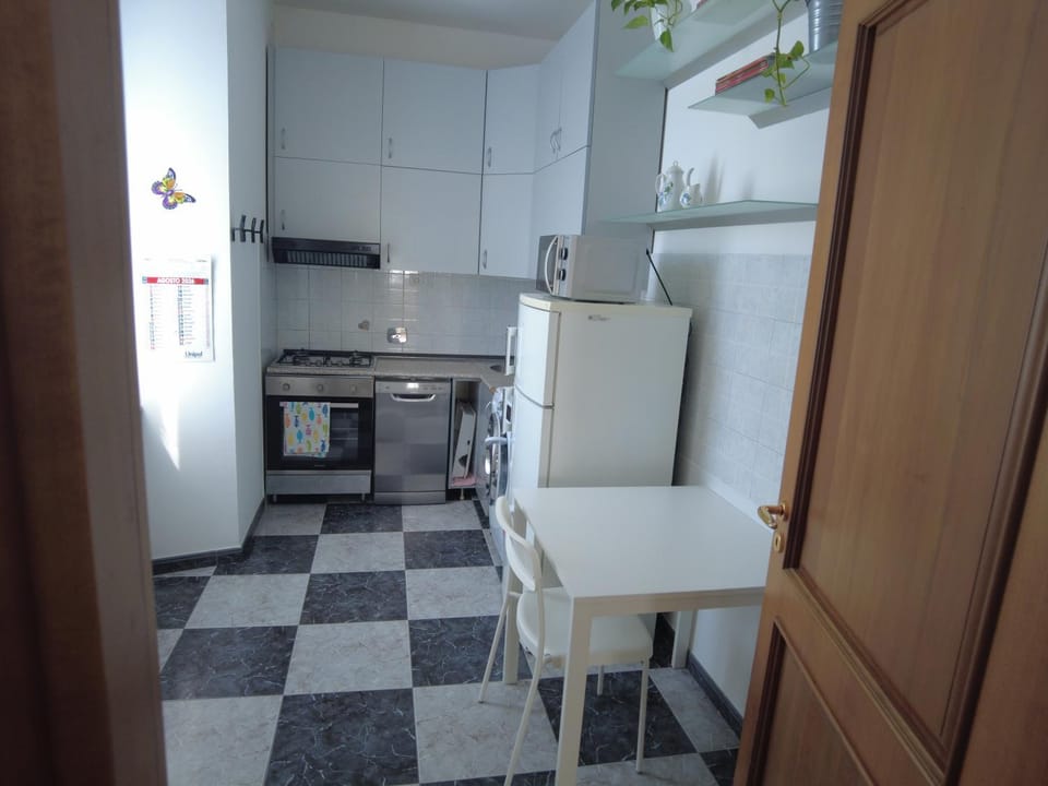 Silvia Butterfly Flat Apartment in Genoa