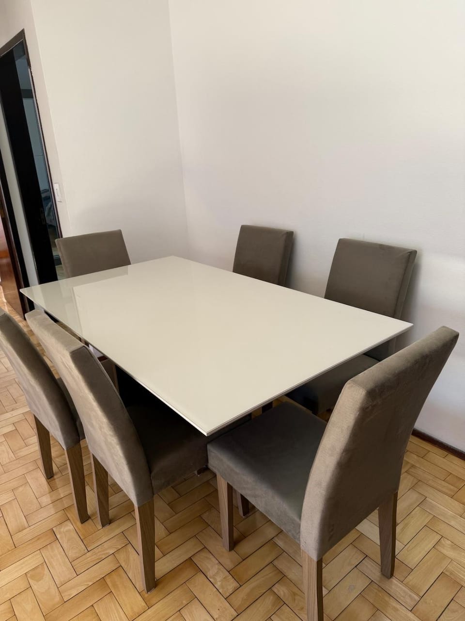 201 - Apartamento amplo com vaga de garagem, próximo UFN Apartment in State of Rio Grande do Sul