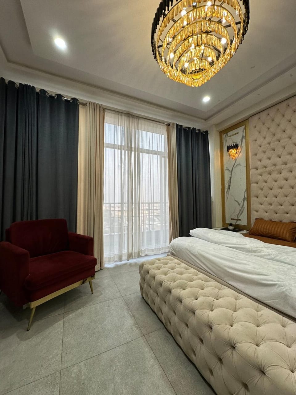 Hs Retreat Luxurious Penthouse Self Check In Apartment in Islamabad Capital Territory
