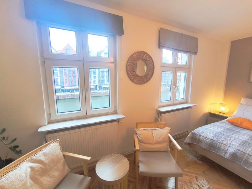View (from property/room), Living room, River view