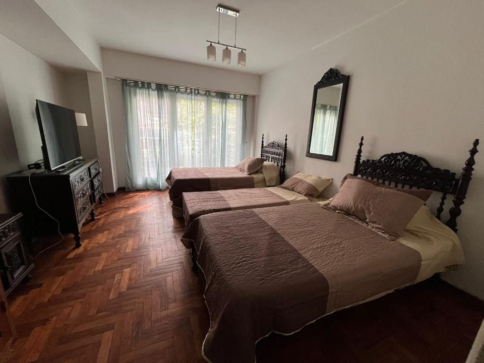 Depto 2 amb para 4 centro doble balcón Apartment in Mar del Plata