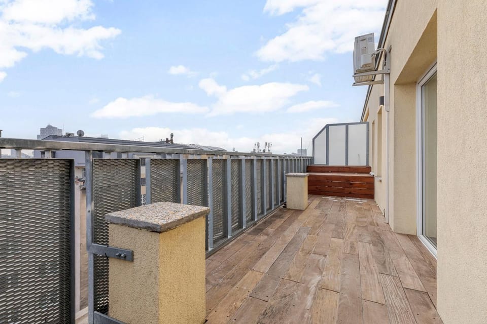 Patio, Day, View (from property/room), Balcony/Terrace