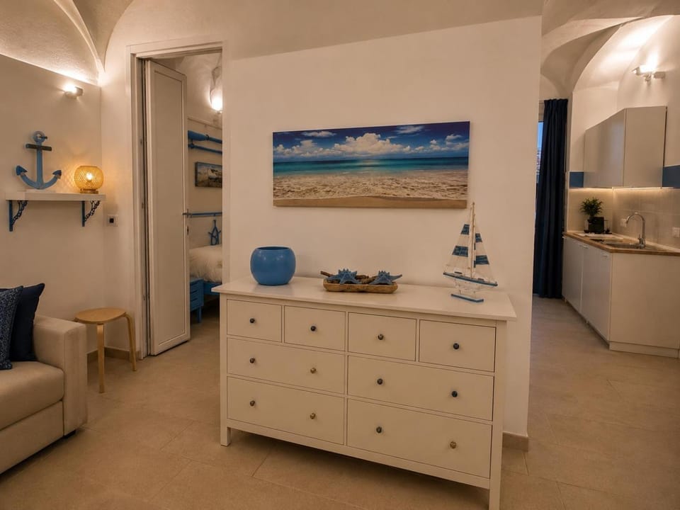 Centro Storico - Palazzo Manara - Note di Blu Apartment in Sanremo