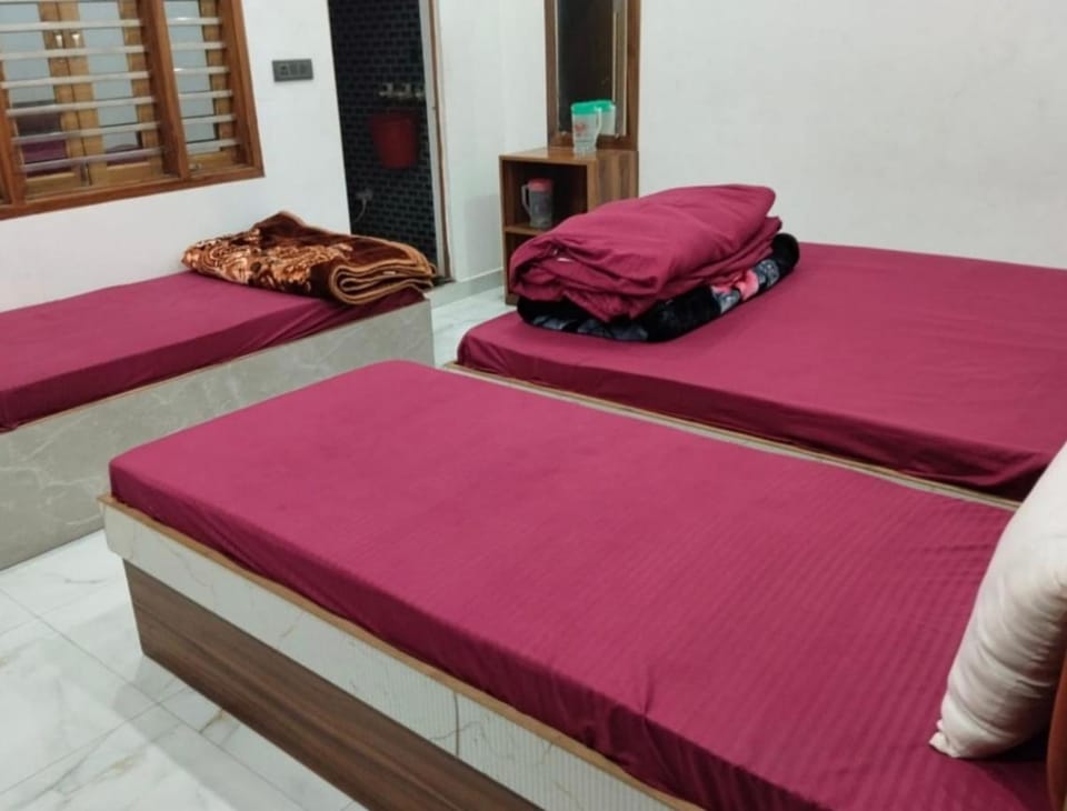 Lord krishna home stay Vacation rental in Uttar Pradesh