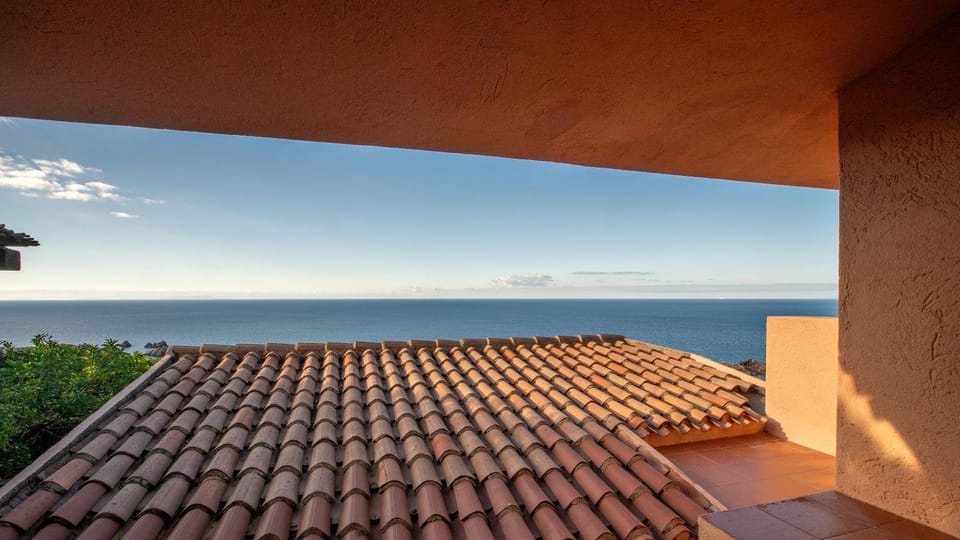 View (from property/room), Balcony/Terrace, Sea view