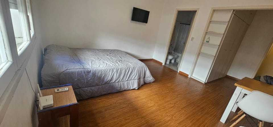 TV and multimedia, Photo of the whole room, Bedroom, wardrobe