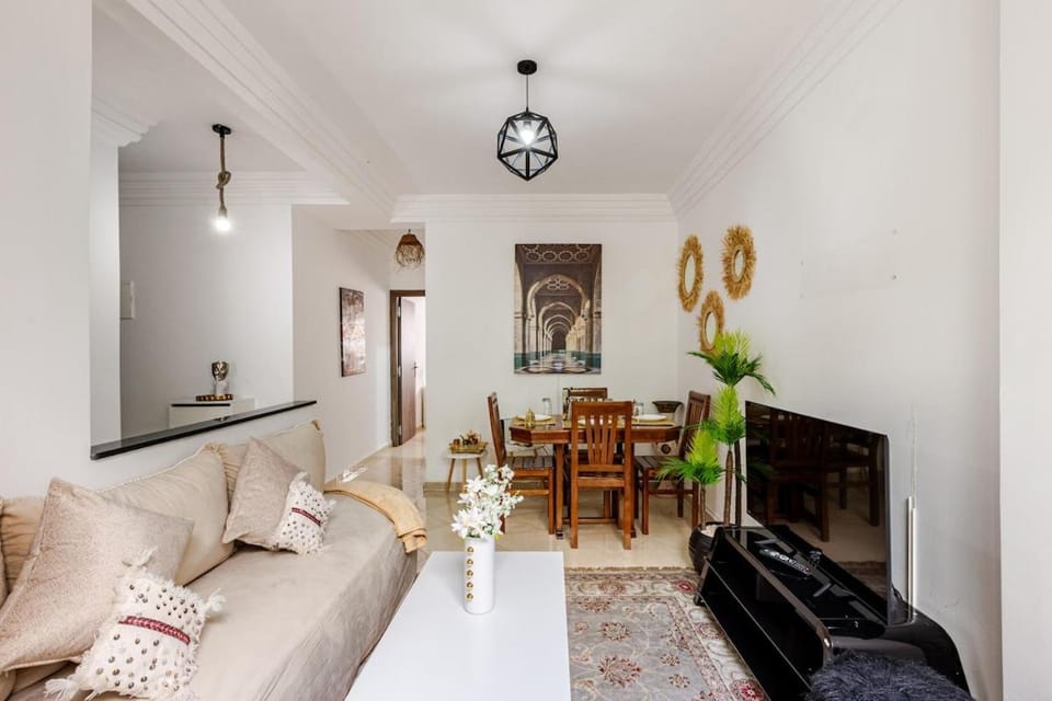 Spacious Can 2025 Iptv Guéliz 7 min away Apartment in Marrakesh