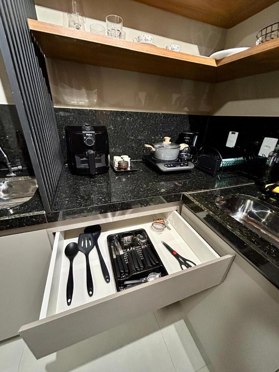 Style & Comfort Full apartment with air conditioning 8 min to Savassi Apartment in Belo Horizonte