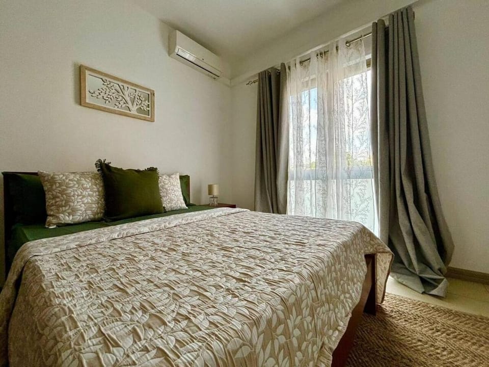 Escape in the Heart of Tamarin Apartment in Rivière Noire District, Mauritius