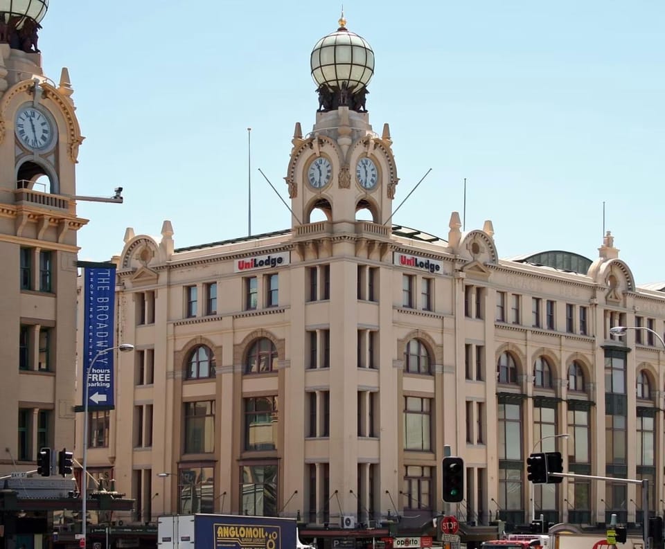 Property building, City view, Landmark view, Location