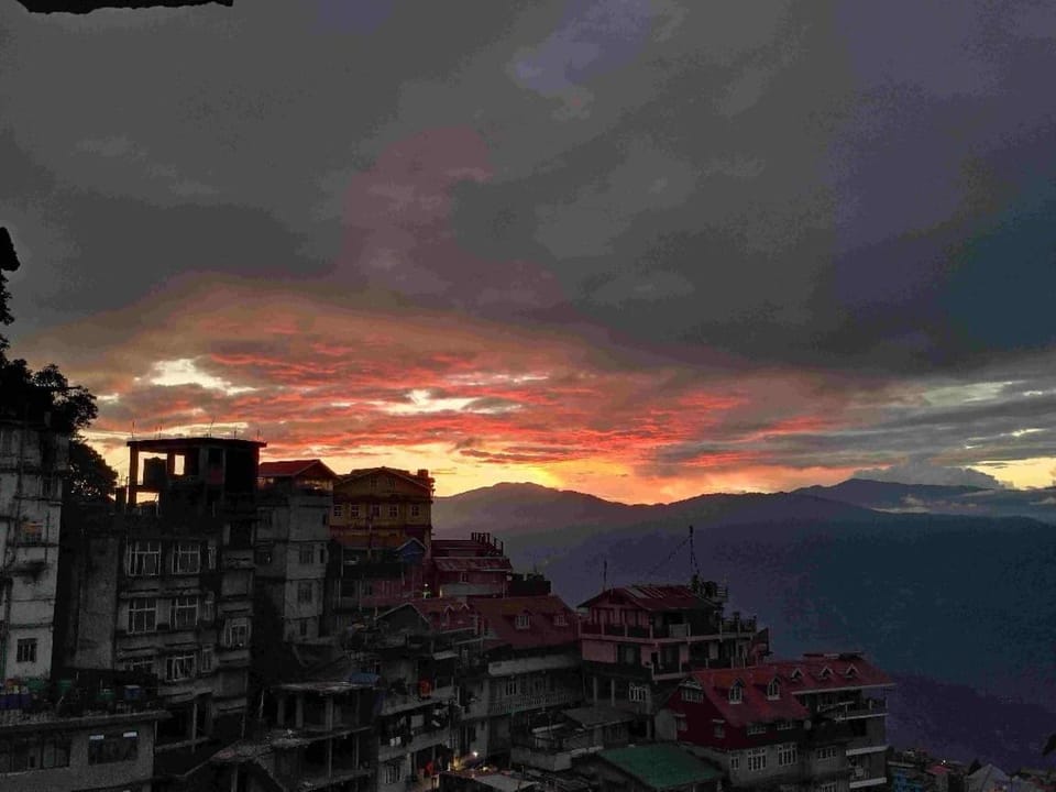 View (from property/room), View (from property/room), Mountain view, Mountain view, Sunset