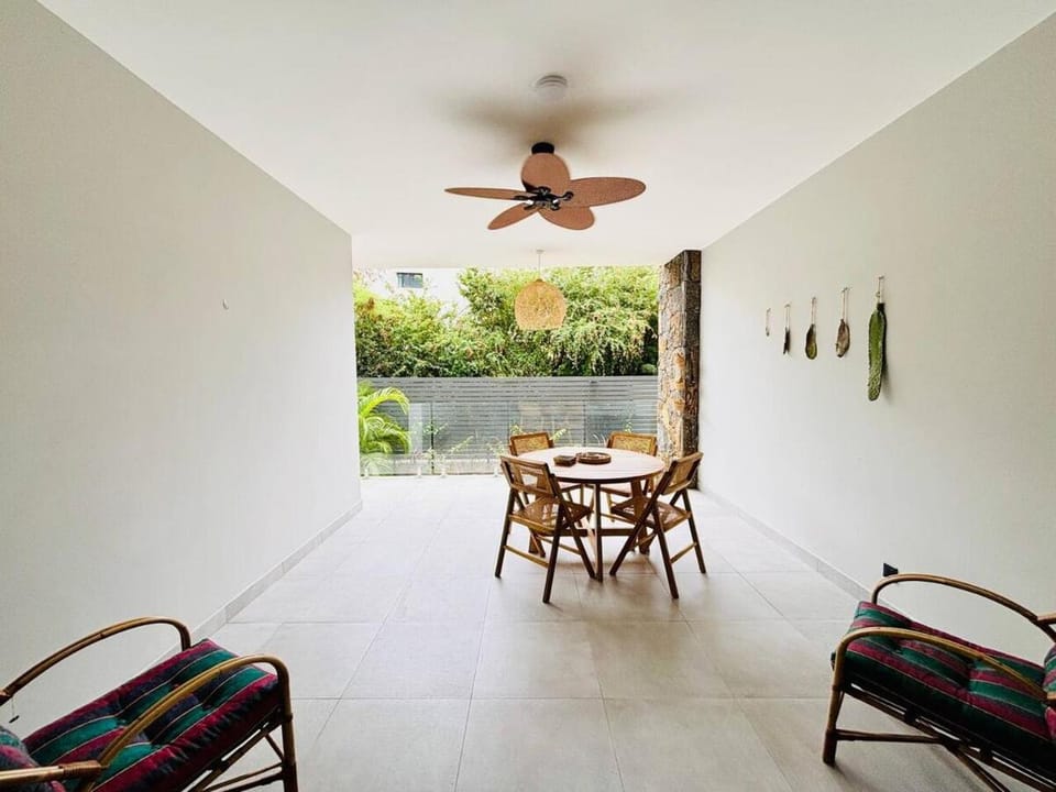 Welcome to our Charming Seaside Apartment Apartment in Rivière Noire District, Mauritius