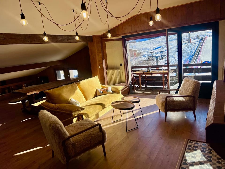Seating area