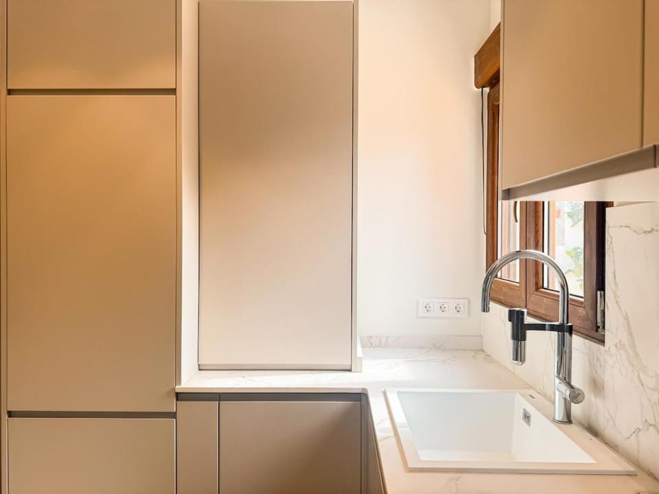 Charming brand-new loft with garden and pool Apartment in Valencian Community