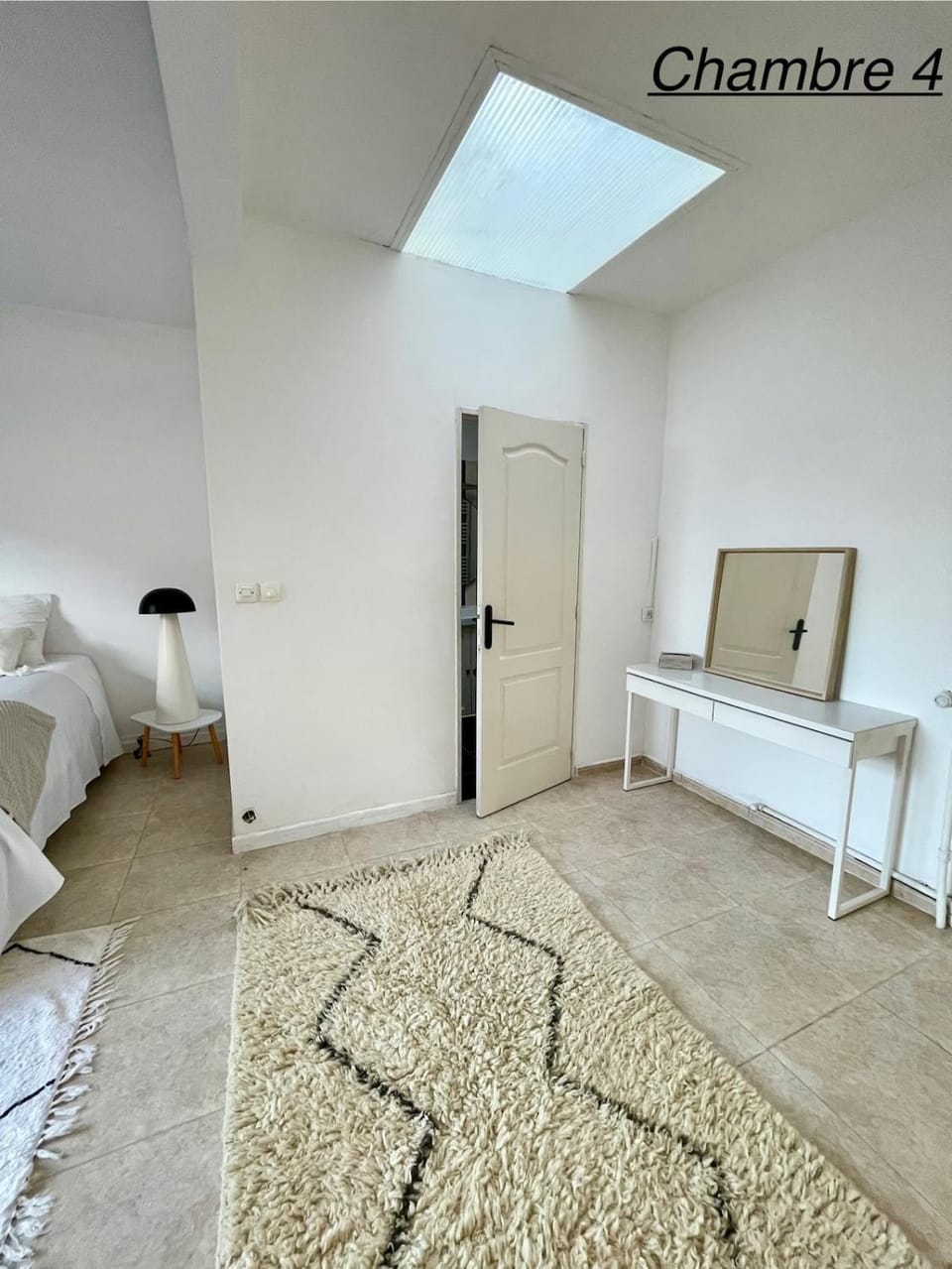 Large 6-bedroom house, close to Lille city center, CHR Villa in Lille