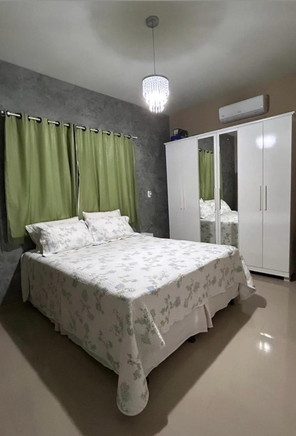 Bed, Bedroom, air conditioner