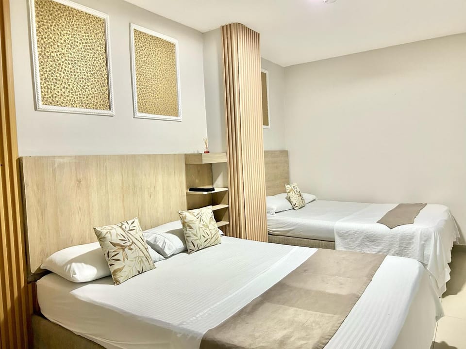 Hotel G R A N D H O R I Z O N Rodadero Hotel in Gaira