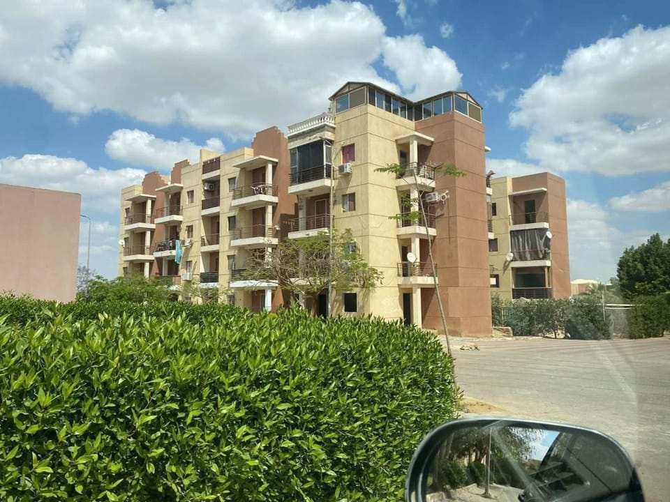 كمبوند هرم لايف حدائق اكتوبر Apartment in Egypt