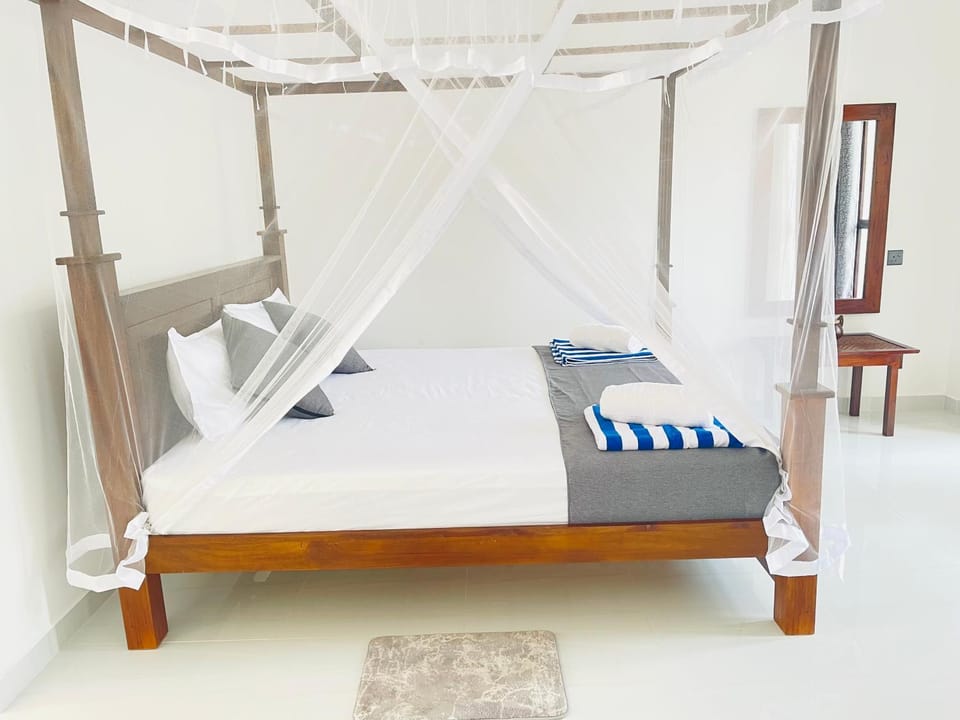 Lagoon View Villa Tangalle Bed and Breakfast in Tangalle