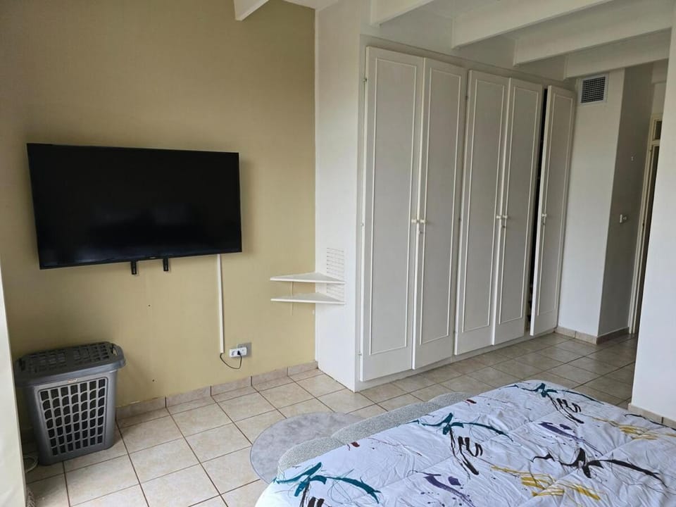 Home at the beach 1 Hawaan View Apartment in Umhlanga