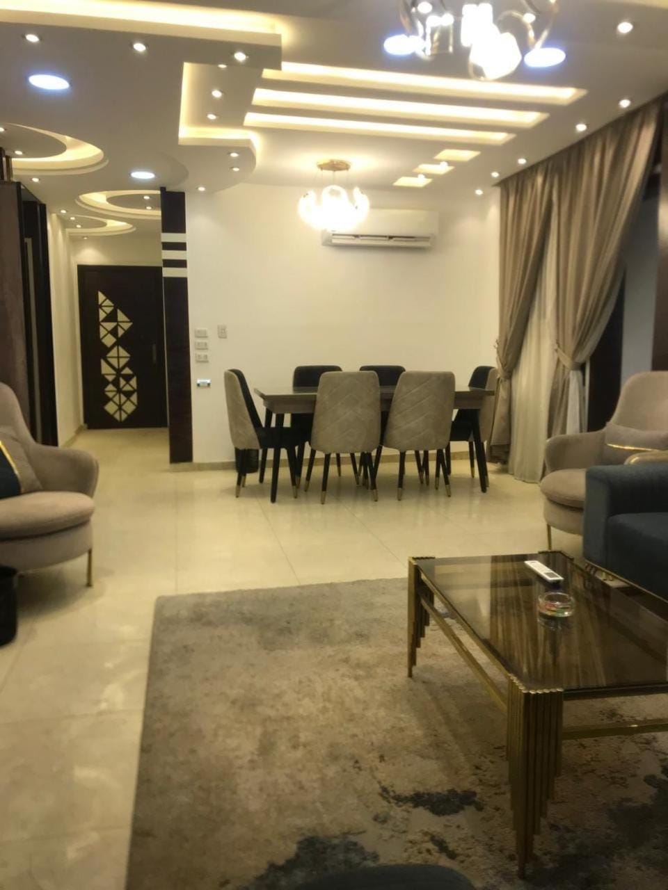 شقة 9 الطابق 6 برج الشرط بالعجوزة Apartment in Cairo