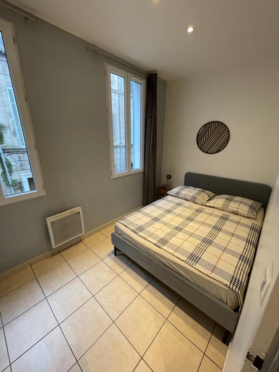T2 Moderne et Rénové 5 Avenues, Marseille Apartment in Marseille