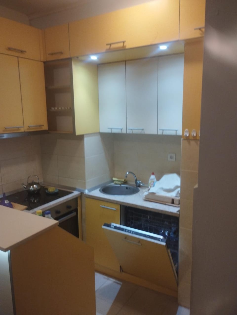 APARTMENT 70 m2, in new building, III floor, elevator, Pljevlja Apartment in Zlatibor District, Serbia