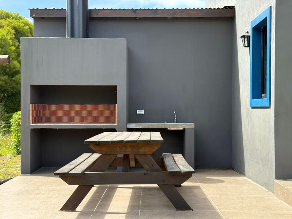 Casa Alfonsina House in Buenos Aires Province