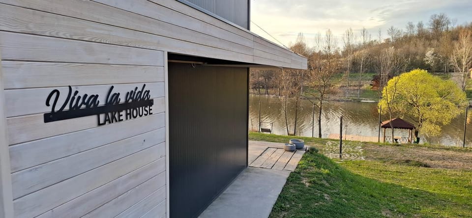 Property building, Spring, Lake view