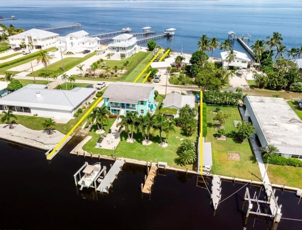 Property building, Sea view