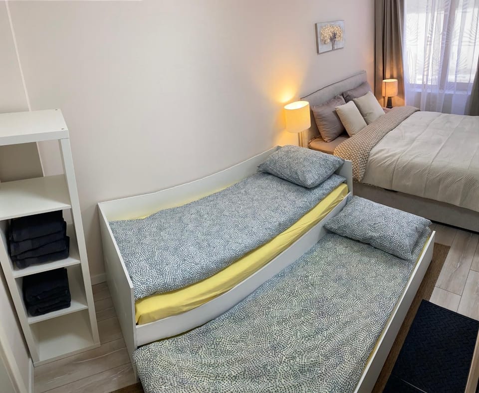 Studio 4, 4min walk to slope at Predela2 Bansko Apartment in Blagoevgrad Province