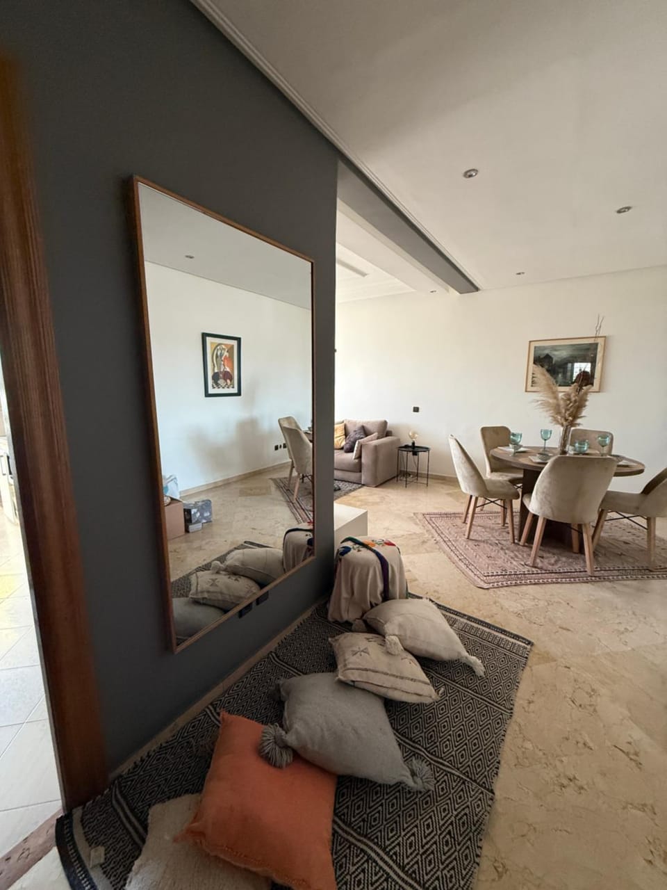 Appartement cosy 2 chambres à Agdal, à 5 min de la Gare Apartment in Rabat