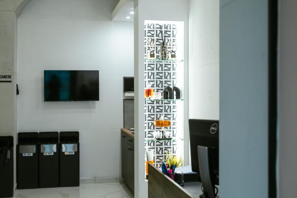 Kitchen or kitchenette, Living room, Communal kitchen, kitchen