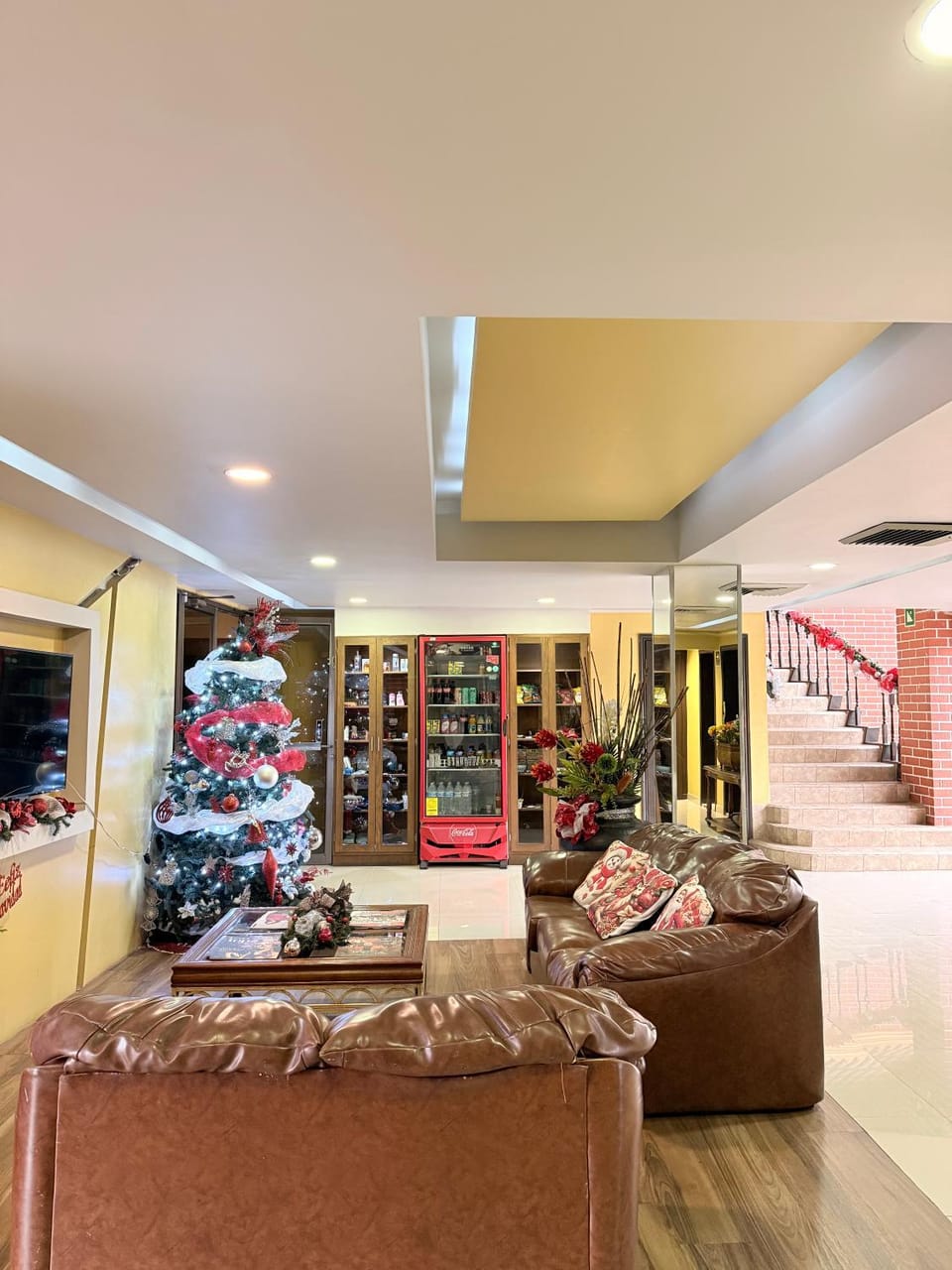 Communal lounge/ TV room, Living room