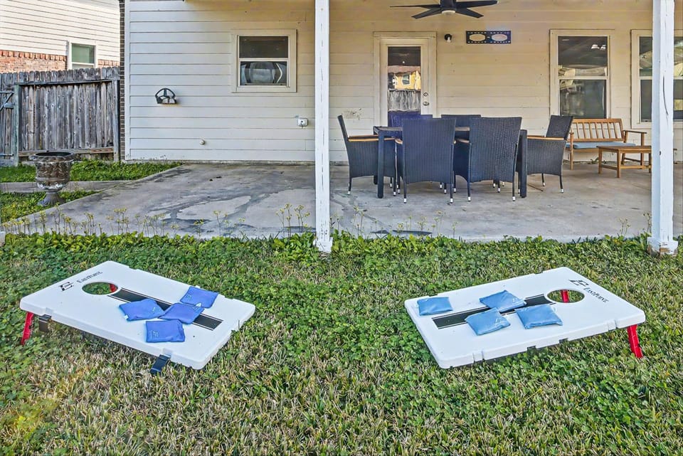Baytown Htown Escape Air Hockey Yard BBQ Games House in Baytown
