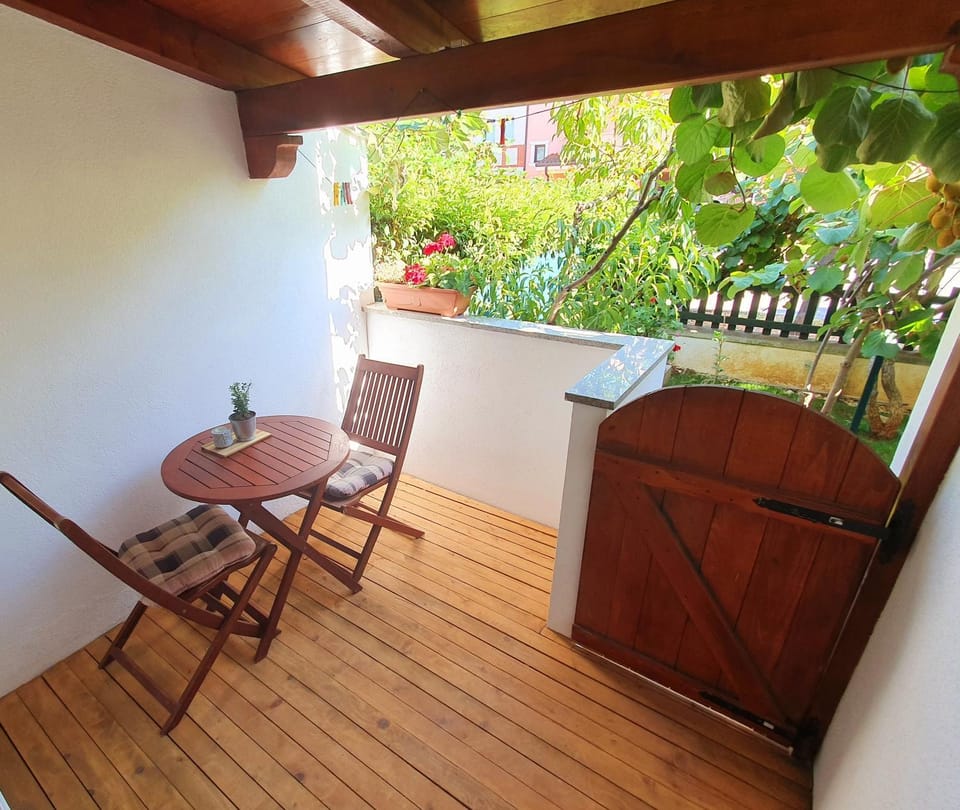 Garden, Balcony/Terrace, Garden view