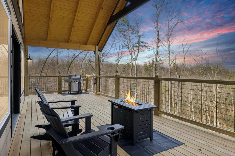 Rivers Retreat home House in Gatlinburg